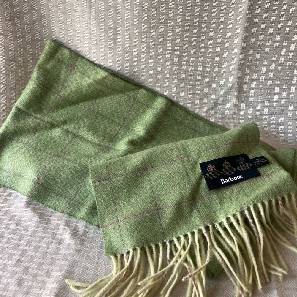 Barbour scarf